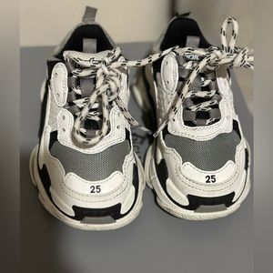 Balenciaga Triple S Kids Sneaker